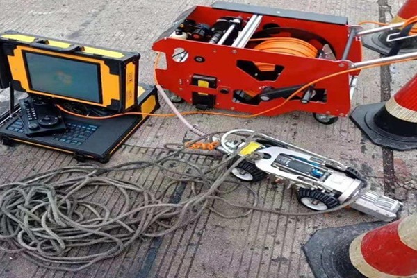 敖汉CCTV管道检测机器人